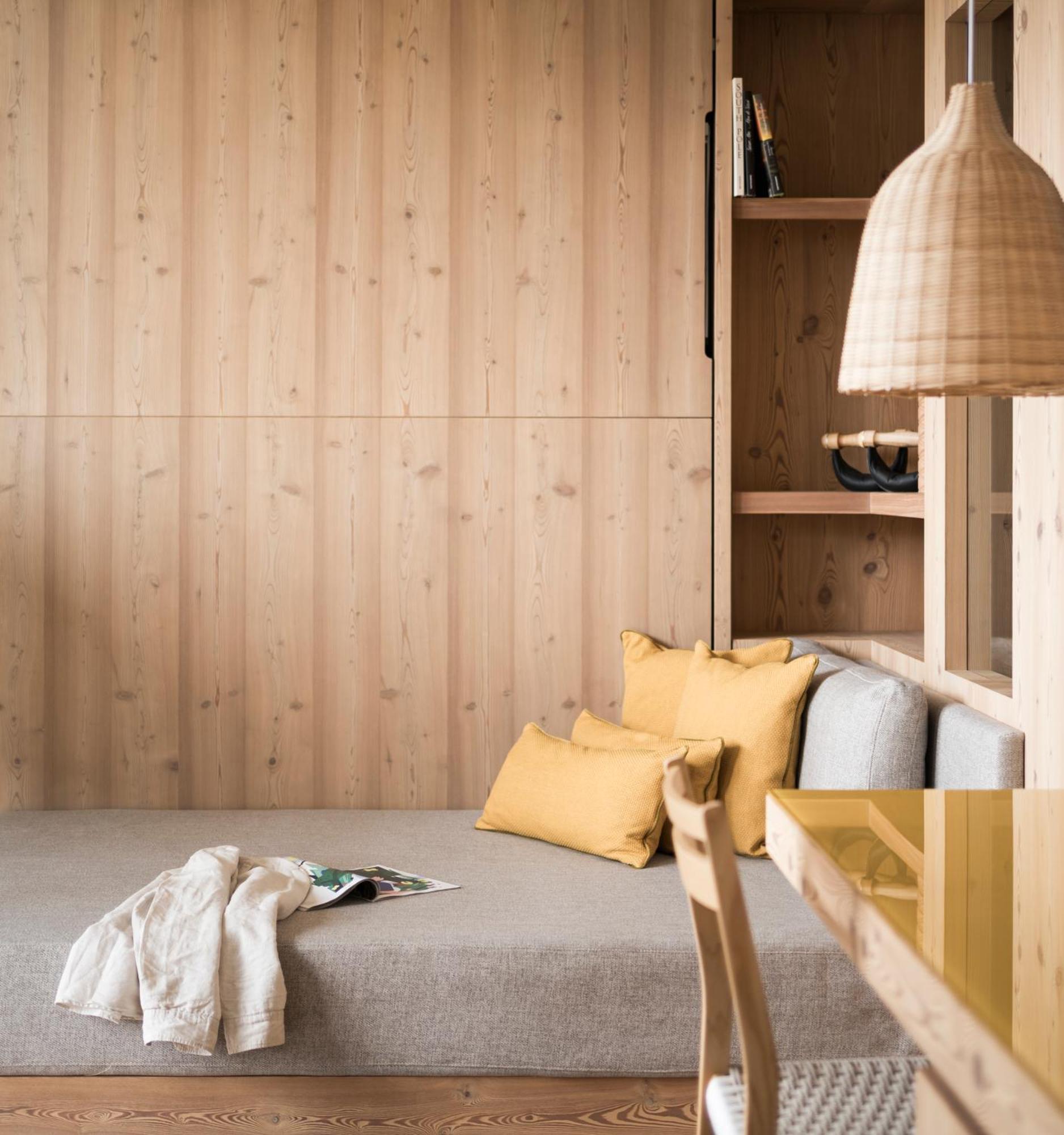 Falkensteiner Hotel Kronplatz - The Leading Hotels Of The World (Adults Only) Riscone Szoba fotó A wall panel made of wood