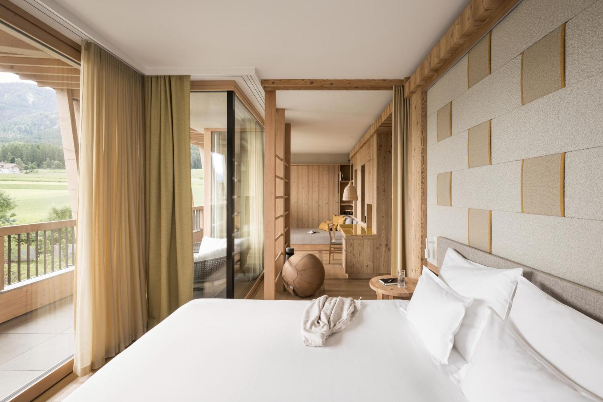 Falkensteiner Hotel Kronplatz - The Leading Hotels Of The World (Adults Only) Riscone Szoba fotó A room at the Hotel 7132 Samarkand